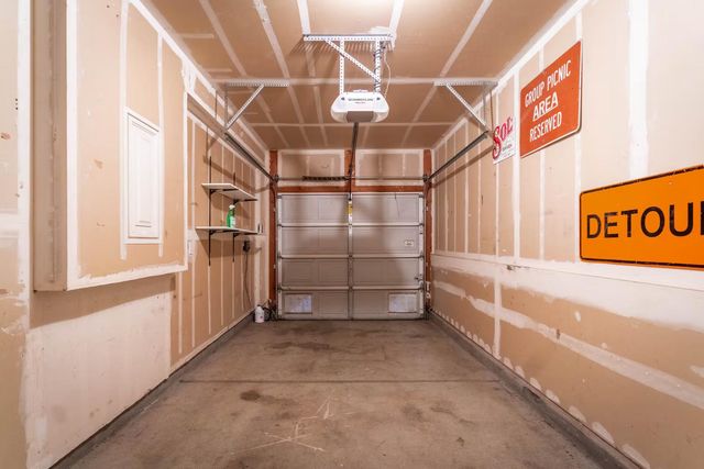 3039 Spoonwood Way, Sacramento, CA 95833