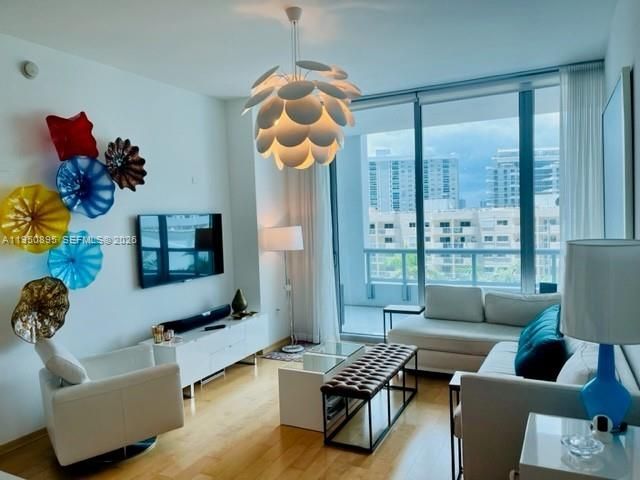 6799 Collins Ave 412, Miami Beach, FL 33141