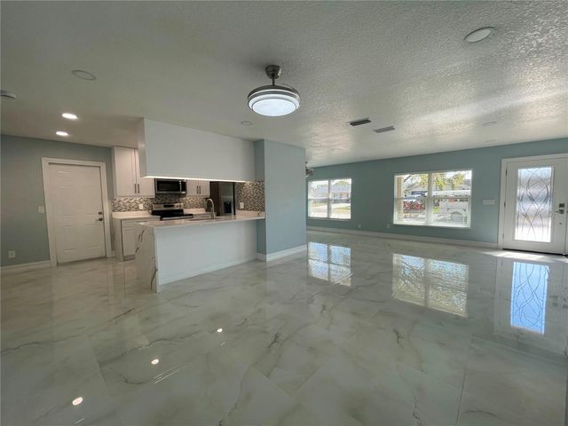 8503 WOODWICK COURT, Tampa, FL 33615