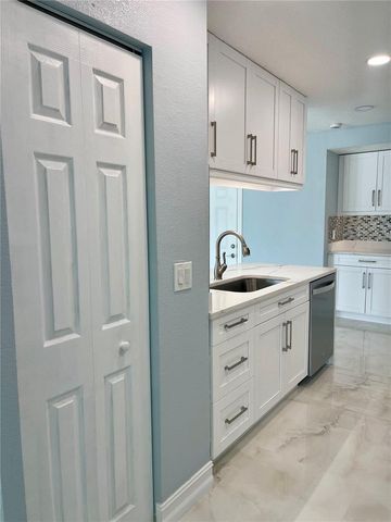 8503 WOODWICK COURT, Tampa, FL 33615