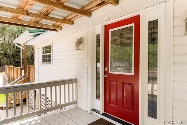 5447 S Boulevard Drive, Homosassa, FL 34448