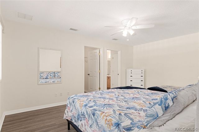 5447 S Boulevard Drive, Homosassa, FL 34448