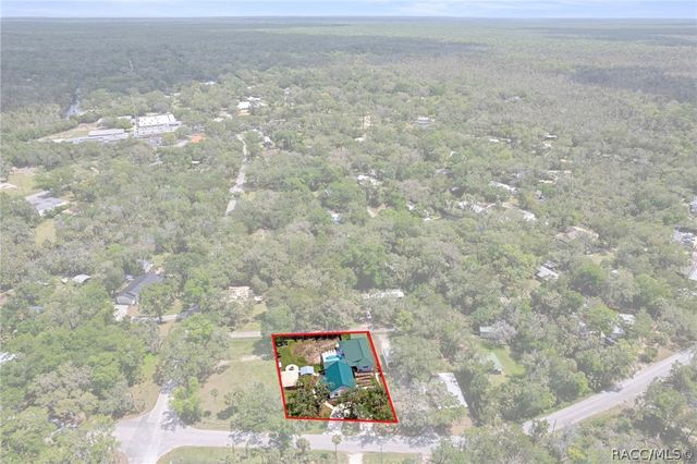 5447 S Boulevard Drive, Homosassa, FL 34448