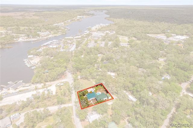 5447 S Boulevard Drive, Homosassa, FL 34448