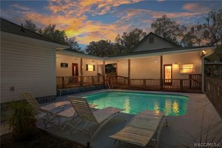 5447 S Boulevard Drive, Homosassa, FL 34448