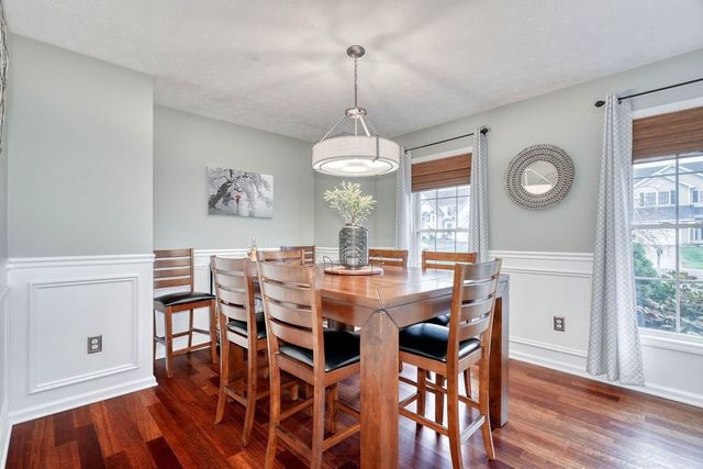 1027 Pondbrook Point, Webster, NY 14580