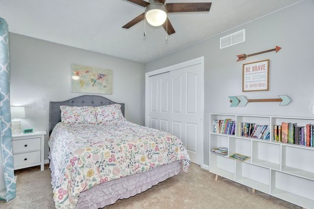 1027 Pondbrook Point, Webster, NY 14580