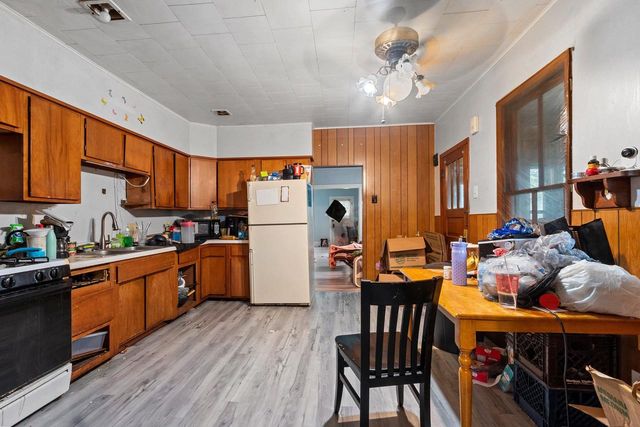 1352 DAY STREET, Green Bay, WI 54302