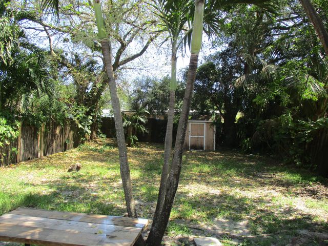 5816 Lincoln Street, Hollywood, FL 33021