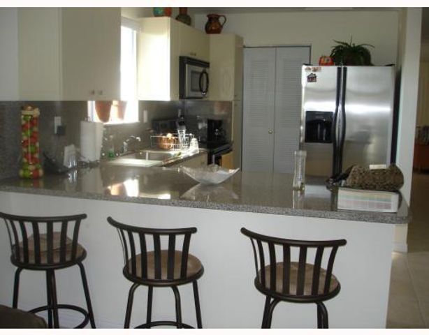 5816 Lincoln Street, Hollywood, FL 33021