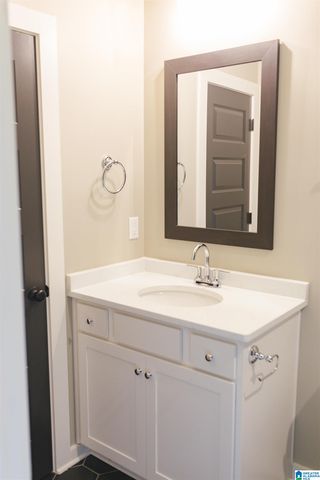 1148 WINDSOR SQUARE, Hoover, AL 35242