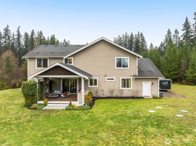 10219 Kelly Road NE, Carnation, WA 98014