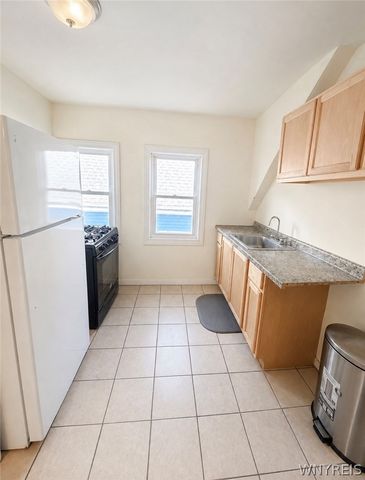 41 Schreck Avenue, Buffalo, NY 14215