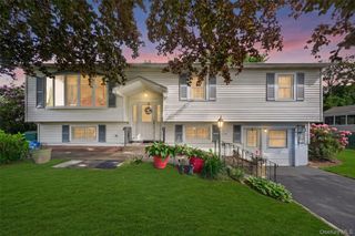 12 Dwyer Lane, Wappingers Falls, NY 12590
