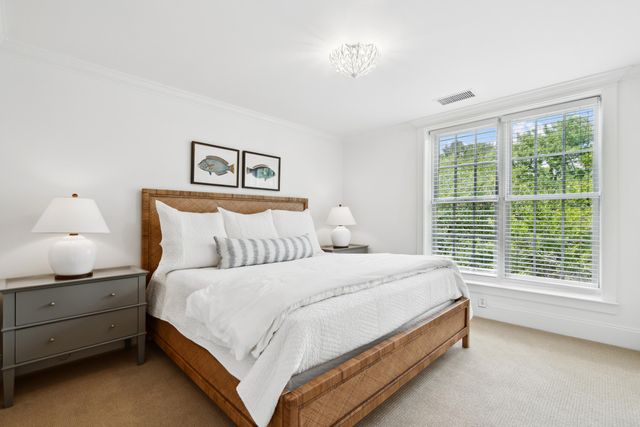 728 S Shelmore Boulevard 201, Mount Pleasant, SC 29464