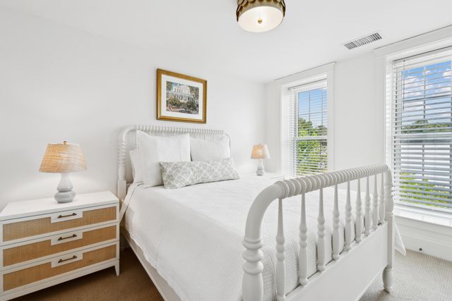 728 S Shelmore Boulevard 201, Mount Pleasant, SC 29464