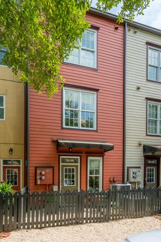 728 S Shelmore Boulevard 201, Mount Pleasant, SC 29464