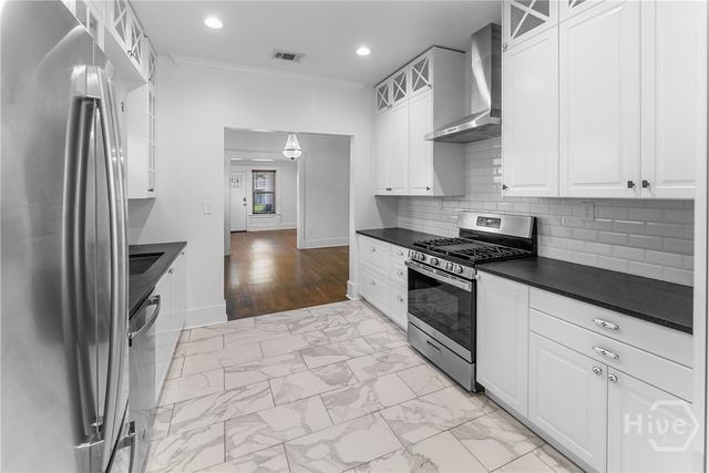 1226 E 31st Street, Savannah, GA 31404