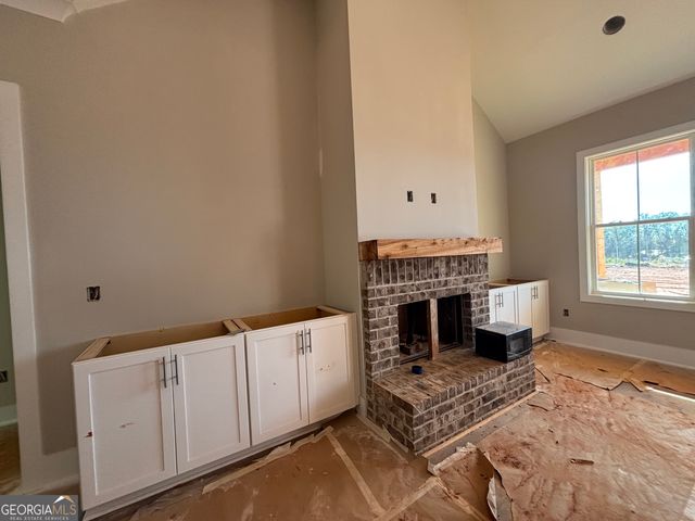 125 Hawthorne Lane, Forsyth, GA 31029