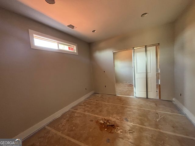 125 Hawthorne Lane, Forsyth, GA 31029