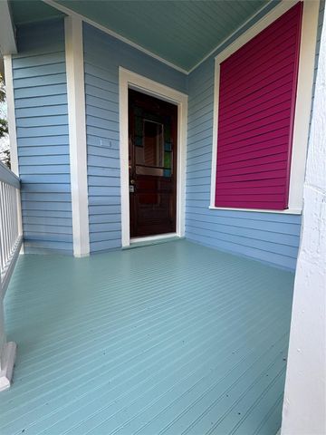 613 14th Street, Galveston, TX 77550