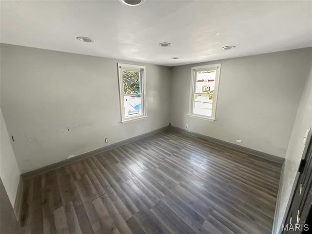 1749 Sinnott Circle, Independence, MO 64050