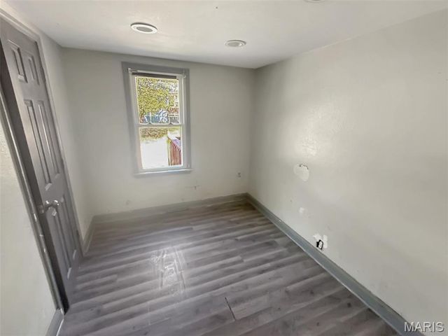 1749 Sinnott Circle, Independence, MO 64050