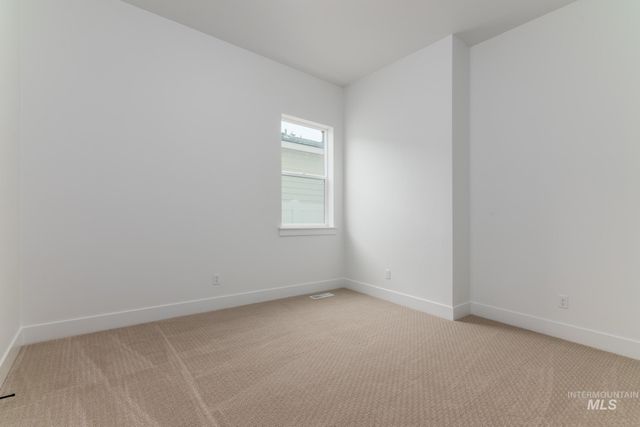 5174 W River Oaks Dr, Meridian, ID 83646