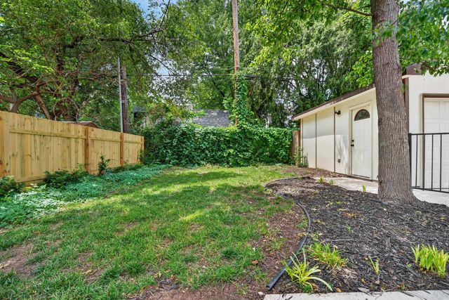 211 N Oliver, Wichita, KS 67208