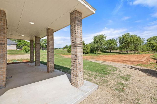 2416 Black Jack Court, Blanchard, OK 73010
