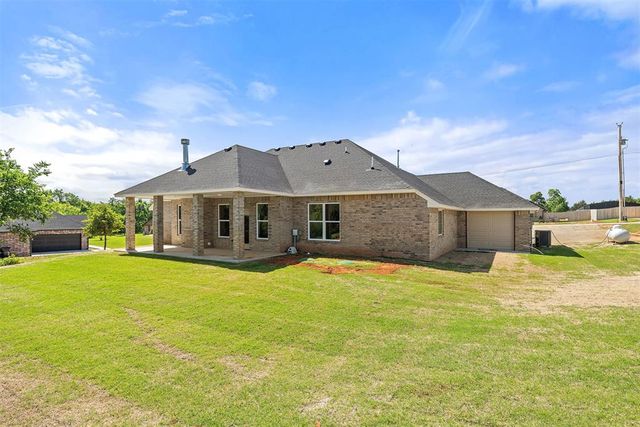 2416 Black Jack Court, Blanchard, OK 73010