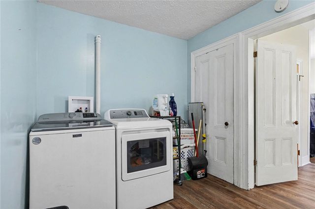 142 South Main Street, Perinton, NY 14450