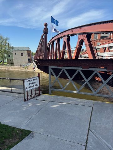 142 South Main Street, Perinton, NY 14450