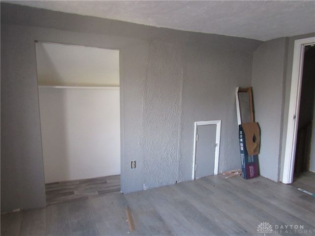 2247 Esmeralda Avenue, Dayton, OH 45406