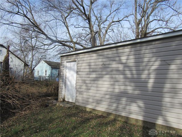 2247 Esmeralda Avenue, Dayton, OH 45406