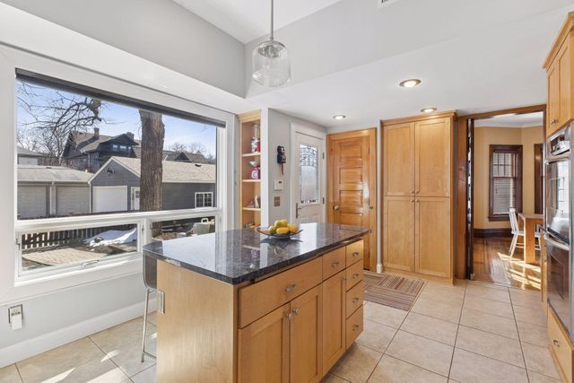 2623 Irving Avenue S, Minneapolis, MN 55408