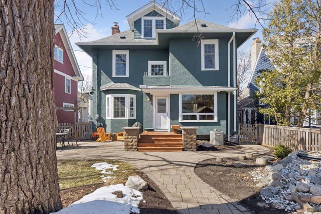 2623 Irving Avenue S, Minneapolis, MN 55408