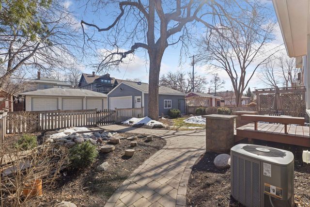2623 Irving Avenue S, Minneapolis, MN 55408