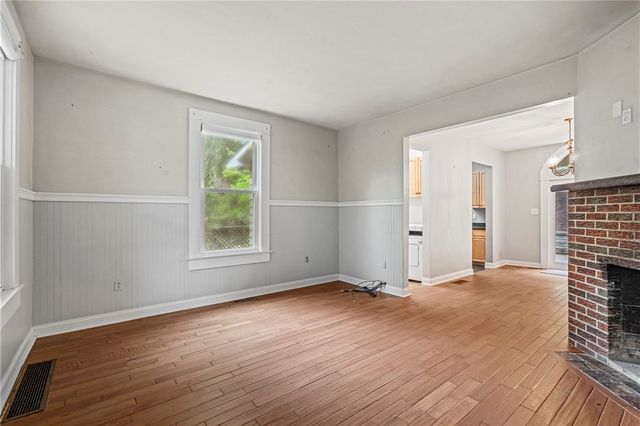 301 Redgate Rd, Aleppo, PA 15143