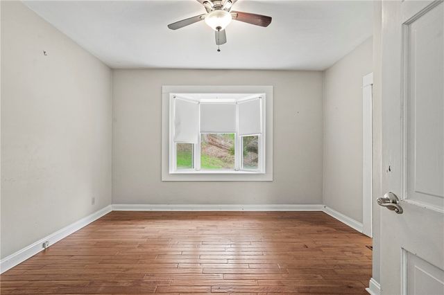 301 Redgate Rd, Aleppo, PA 15143