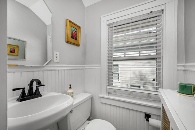 5036 Zenith Avenue S, Minneapolis, MN 55410