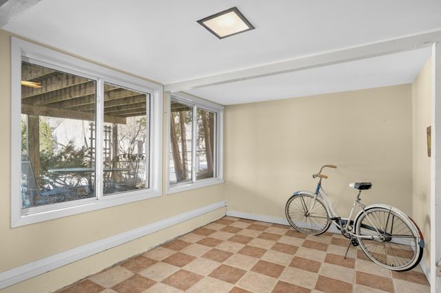 5036 Zenith Avenue S, Minneapolis, MN 55410