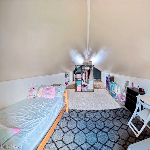 4401 9th Avenue, Vienna, WV 26105