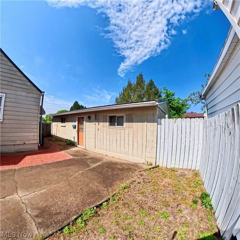 4401 9th Avenue, Vienna, WV 26105