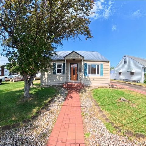 4401 9th Avenue, Vienna, WV 26105