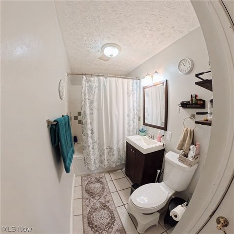 4401 9th Avenue, Vienna, WV 26105