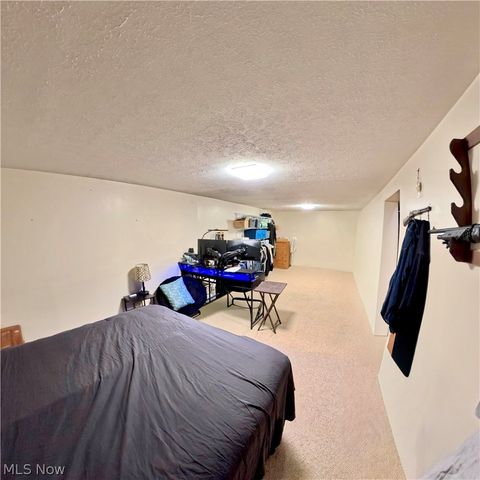 4401 9th Avenue, Vienna, WV 26105