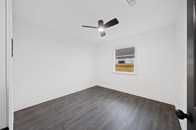 125 Bolden Street, Houston, TX 77029