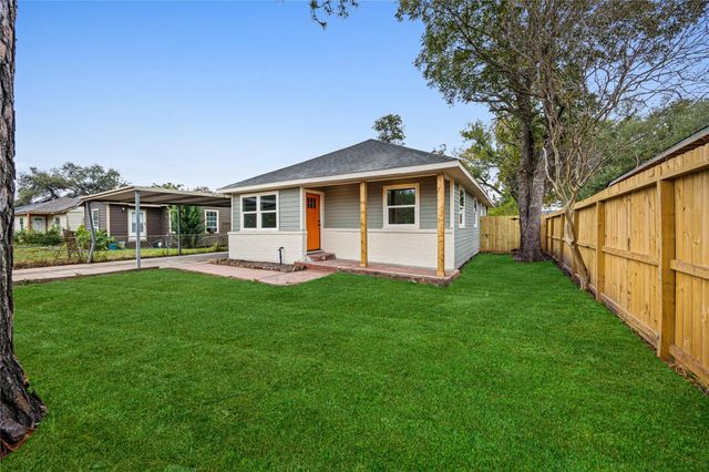125 Bolden Street, Houston, TX 77029
