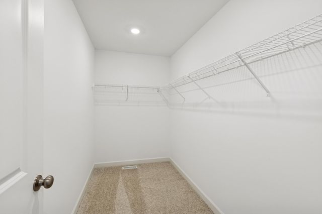 11041 203rd Street W, Lakeville, MN 55044